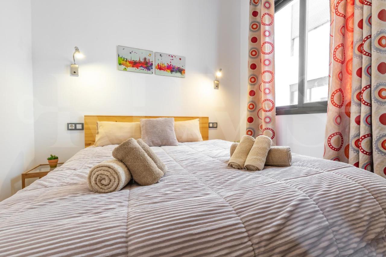 Cozy Flat With Common Pool & Parking - Center By Rems Lejlighed Málaga Eksteriør billede