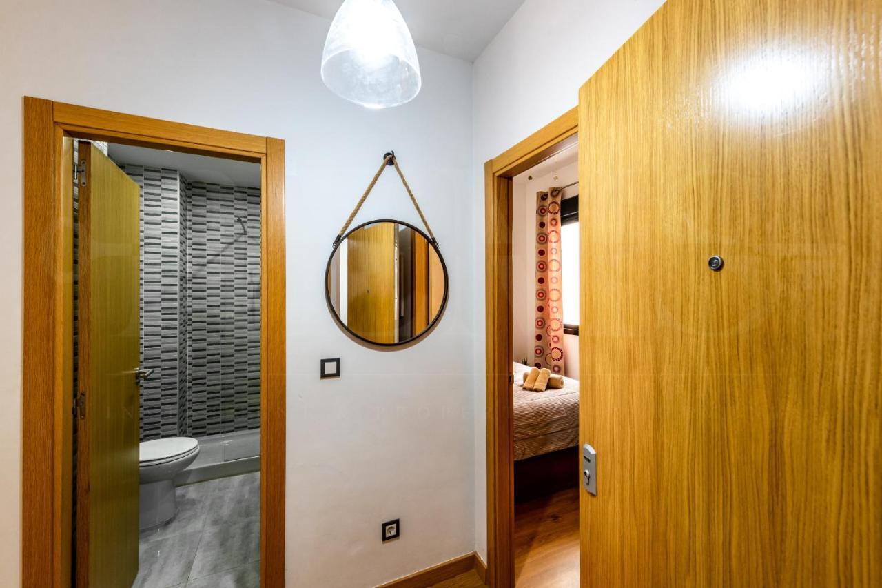 Cozy Flat With Common Pool & Parking - Center By Rems Lejlighed Málaga Eksteriør billede